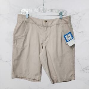 Columbia PFG Tan & White Size 8 NWT * 10" Inseam